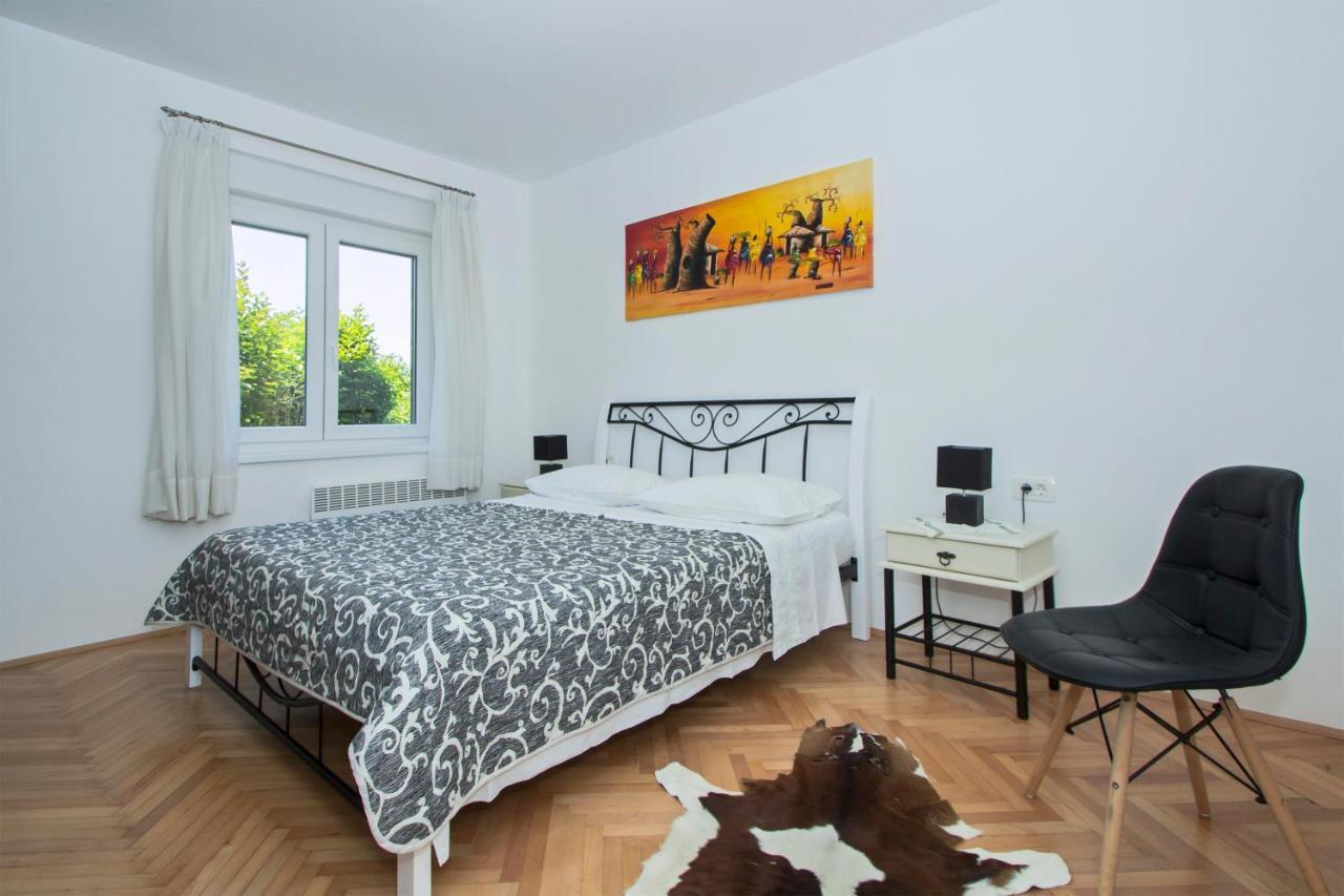 Apartman Mami-Krok Rijeka Exterior foto